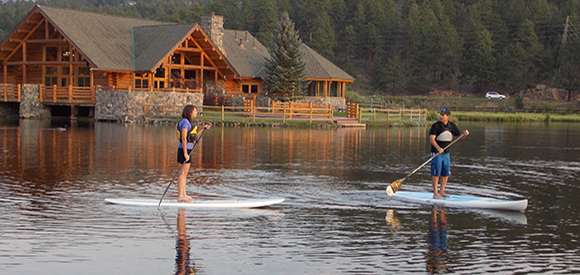 paddle_boarding_at_lake